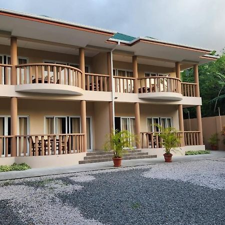 Green Self-Catering Apartment Beau Vallon  Kültér fotó